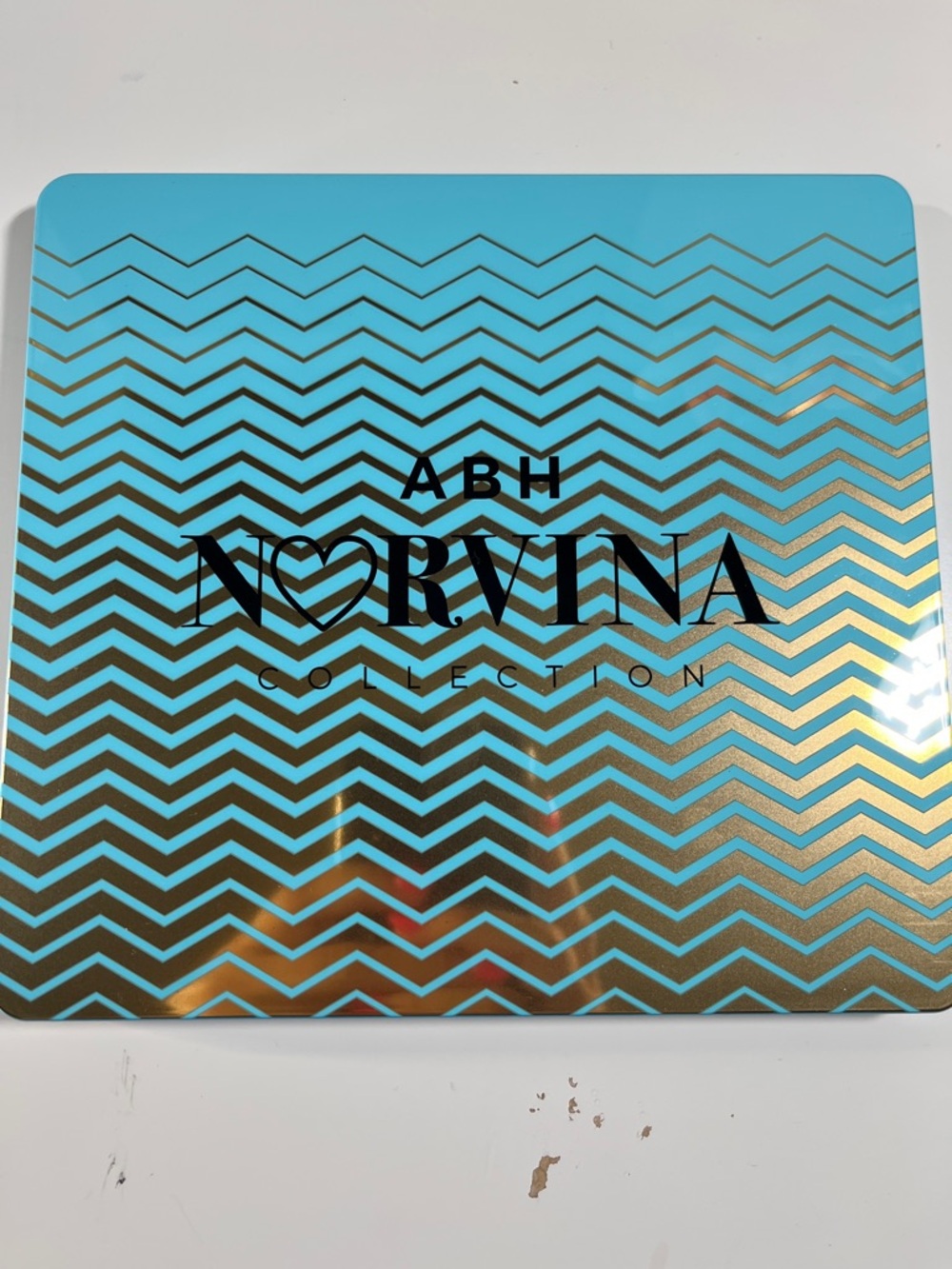 ABH Norvina Collection Eyeshadow Palette
